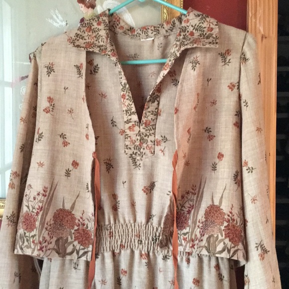 Vintage 1970 dress size Medium no tag Melissa Lane is the designer. - Picture 8 of 8